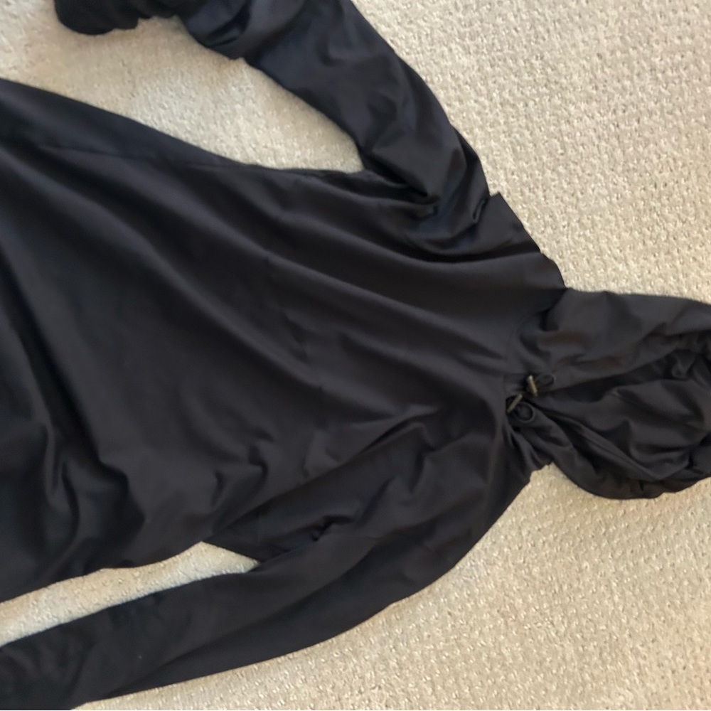 Alo hooded layering peice